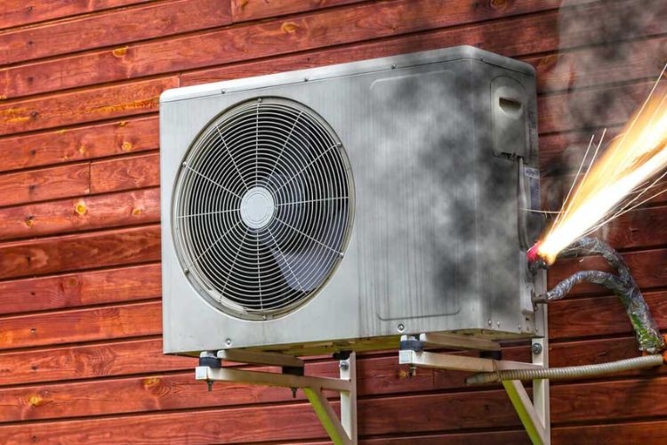 Nổ cục n&oacute;ng điều ho&agrave;: Nguy&ecirc;n nh&acirc;n v&agrave; c&aacute;ch hạn chế hiệu quả