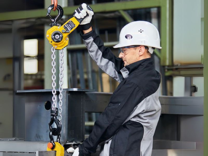 Cách sử dụng pa lăng xích lắc tay