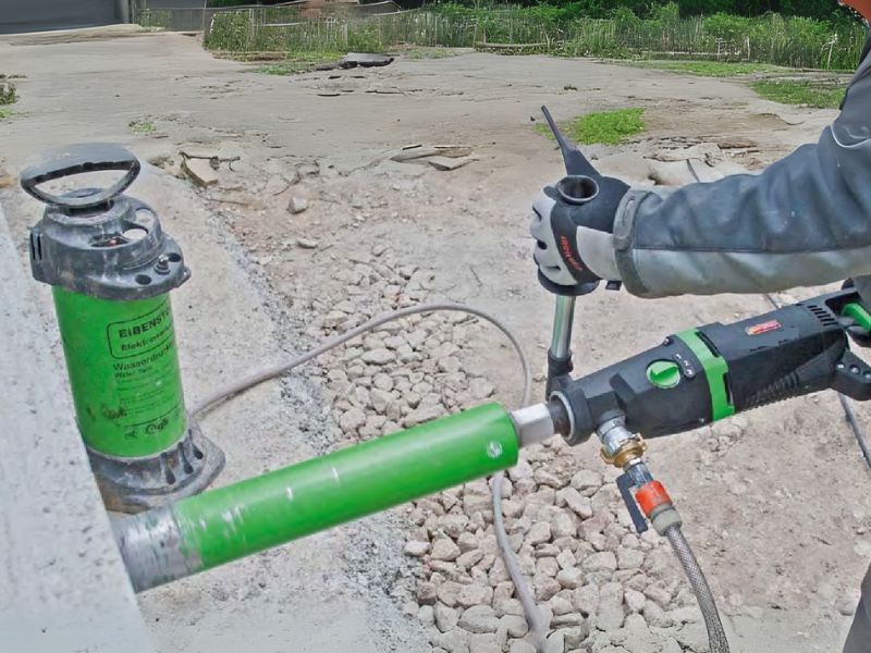 Ứng dụng của máy khoan rút lõi bê tông