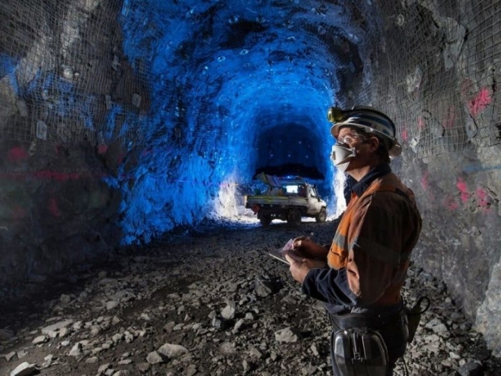 Giải pháp định vị công nhân trong hầm lò giúp nâng cao an toàn lao động